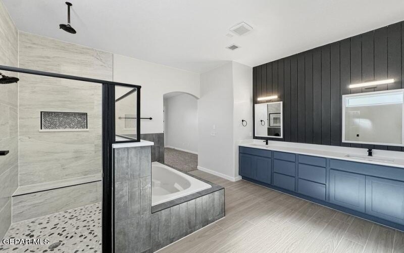 7275 Bobcat Hollow Drive, El Paso, TX 79911, 4 Bedrooms Bedrooms, ,2 BathroomsBathrooms,Residential,For Sale,7275 Bobcat Hollow Drive,0,938089