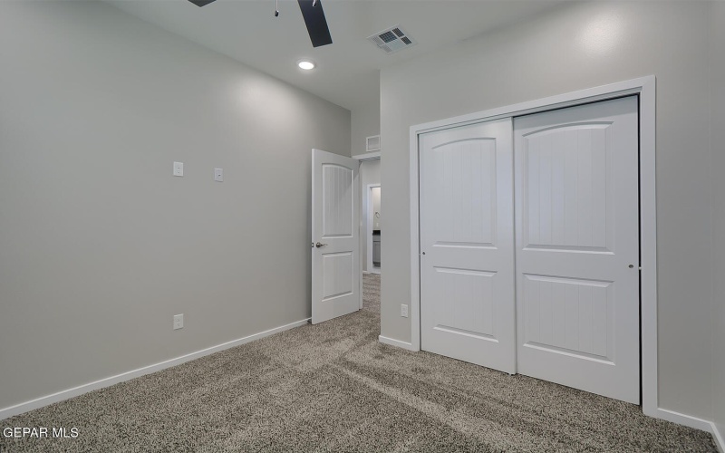 13916 Summer Valley Avenue, El Paso, TX 79928, 5 Bedrooms Bedrooms, ,2 BathroomsBathrooms,Residential,For Sale,13916 Summer Valley Avenue,0,938103