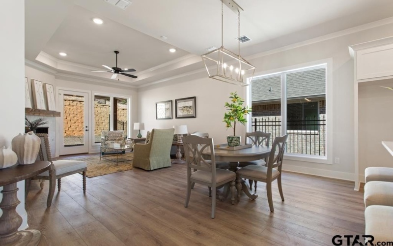 9248 Villas Ct, Tyler, TX 75703, 4 Bedrooms Bedrooms, ,2 BathroomsBathrooms,Residential,For Sale,9248 Villas Ct,0,25017340