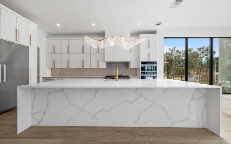 111 Orange Plume, Horseshoe Bay, TX 78657, 4 Bedrooms Bedrooms, ,5 BathroomsBathrooms,Residential,For Sale,111 Orange Plume,0,176480