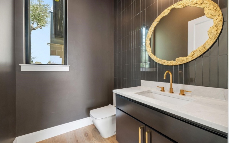 111 Orange Plume, Horseshoe Bay, TX 78657, 4 Bedrooms Bedrooms, ,5 BathroomsBathrooms,Residential,For Sale,111 Orange Plume,0,176480