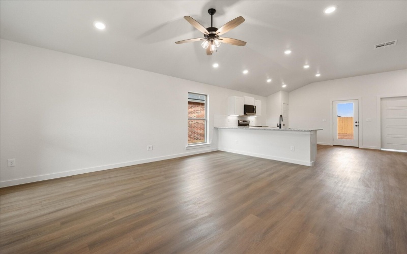 13825 Gary Avenue, Lubbock, TX 79423, 3 Habitaciones Habitaciones , ,2 BañosBaños,Residential,En Venta,13825 Gary Avenue,0,202601917