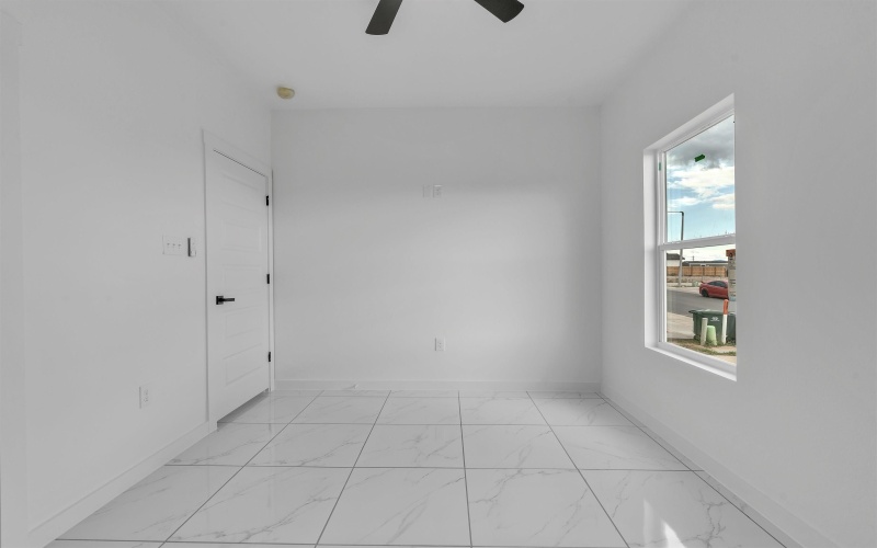 5059 Luna Grande Lp., LAREDO, TX 78046, 3 Bedrooms Bedrooms, ,2 BathroomsBathrooms,Residential,For Sale,5059 Luna Grande Lp.,0,20260764