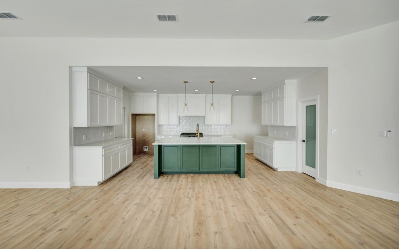 2705 Tom Morris, Odessa, TX 79765, 4 Bedrooms Bedrooms, ,3 BathroomsBathrooms,Residential,For Sale,2705 Tom Morris,0,167348