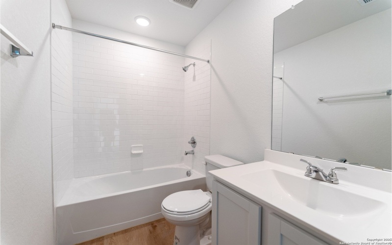 6647 Cibolo Springs, Converse, TX 78109, 3 Habitaciones Habitaciones , ,2 BañosBaños,Residential,En Venta,6647 Cibolo Springs,0,1890688