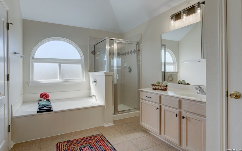 5 Greta Dr, San Antonio, TX 78248, 3 Habitaciones Habitaciones , ,2 BañosBaños,Residential,En Venta,5 Greta Dr,0,1935453