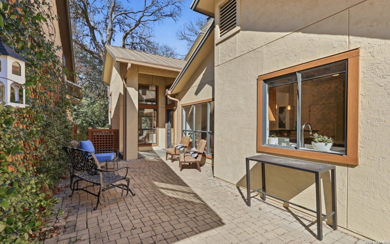 38 Oakwell Farms, San Antonio, TX 78218, 3 Habitaciones Habitaciones , ,2 BañosBaños,Residential,En Venta,38 Oakwell Farms,0,1940817