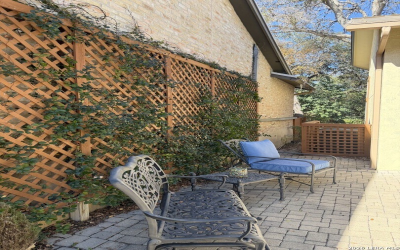 38 Oakwell Farms, San Antonio, TX 78218, 3 Habitaciones Habitaciones , ,2 BañosBaños,Residential,En Venta,38 Oakwell Farms,0,1940817