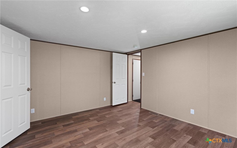 27 Briarwood Road, Morgans Point Resort, TX 76513, 3 Habitaciones Habitaciones , ,2 BañosBaños,Residential,En Venta,27 Briarwood Road,0,604336