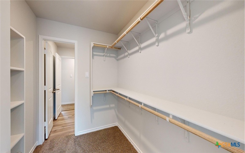 262 Dora Drive, Killeen, TX 76549, 5 Bedrooms Bedrooms, ,3 BathroomsBathrooms,Residential,For Sale,262 Dora Drive,0,604473