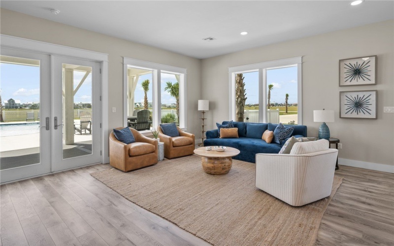 1013 Las Palmas Drive, Rockport, TX 78382, 4 Bedrooms Bedrooms, ,2 BathroomsBathrooms,Residential,For Sale,1013 Las Palmas Drive,0,471565