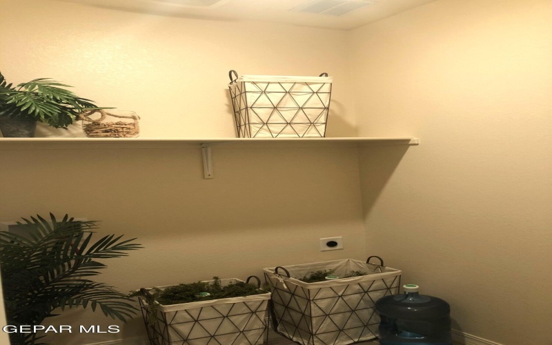 10705 Aaron Street, El Paso, TX 79924, 4 Bedrooms Bedrooms, ,1 BathroomBathrooms,Residential,For Sale,10705 Aaron Street,0,938123