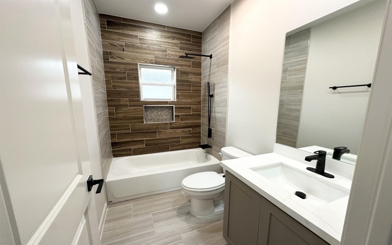 5007 Carambola Ln., Laredo, TX 78046, 3 Bedrooms Bedrooms, ,2 BathroomsBathrooms,Residential,For Sale,5007 Carambola Ln.,0,20260776