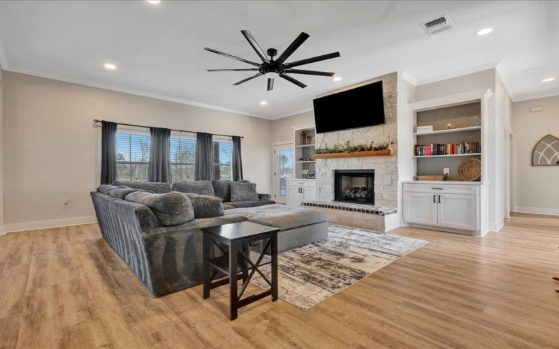 261 Linvell Grimes Rd, Diboll, TX 75941, 3 Bedrooms Bedrooms, ,2 BathroomsBathrooms,Residential,For Sale,261 Linvell Grimes Rd,0,5107997