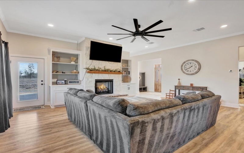 261 Linvell Grimes Rd, Diboll, TX 75941, 3 Bedrooms Bedrooms, ,2 BathroomsBathrooms,Residential,For Sale,261 Linvell Grimes Rd,0,5107997