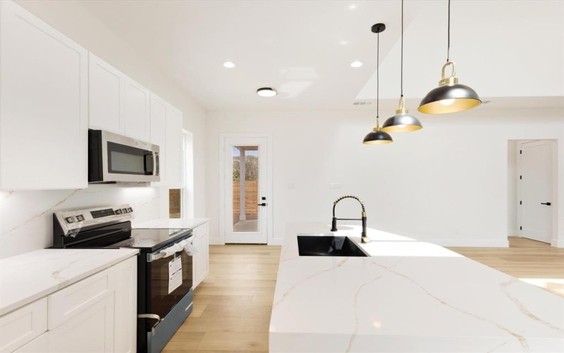 2731 Marburg Street, Dallas, TX 75215, 4 Habitaciones Habitaciones , ,3 BañosBaños,Residential,En Venta,2731 Marburg Street,0,21149938