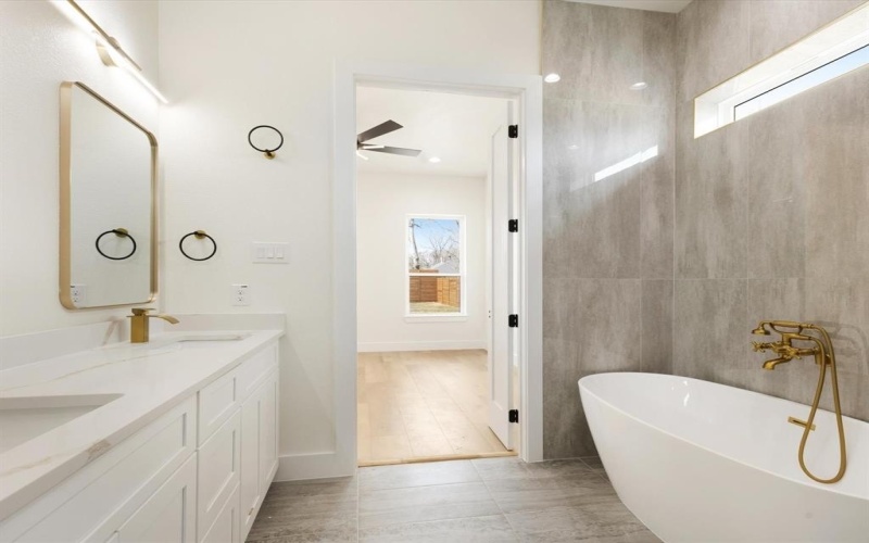 2731 Marburg Street, Dallas, TX 75215, 4 Habitaciones Habitaciones , ,3 BañosBaños,Residential,En Venta,2731 Marburg Street,0,21149938