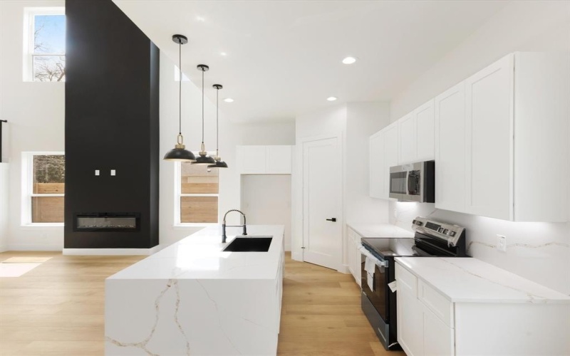 2731 Marburg Street, Dallas, TX 75215, 4 Habitaciones Habitaciones , ,3 BañosBaños,Residential,En Venta,2731 Marburg Street,0,21149938