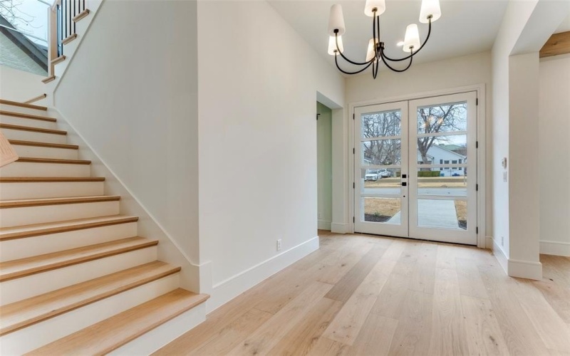 5501 Pershing Avenue, Fort Worth, TX 76107, 4 Habitaciones Habitaciones , ,3 BañosBaños,Residential,En Venta,5501 Pershing Avenue,0,21171454