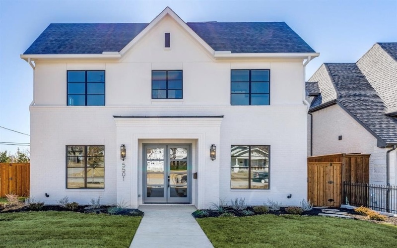 5501 Pershing Avenue, Fort Worth, TX 76107, 4 Habitaciones Habitaciones , ,3 BañosBaños,Residential,En Venta,5501 Pershing Avenue,0,21171454