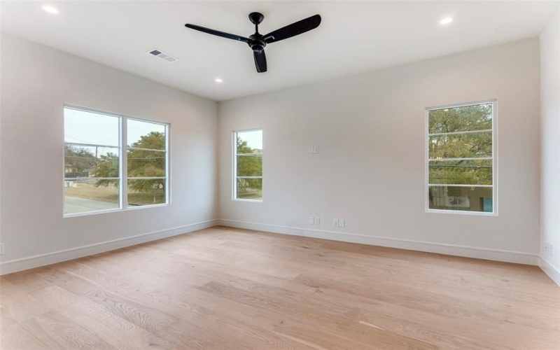 5501 Pershing Avenue, Fort Worth, TX 76107, 4 Habitaciones Habitaciones , ,3 BañosBaños,Residential,En Venta,5501 Pershing Avenue,0,21171454