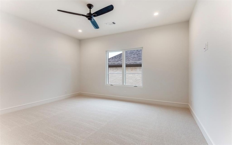 5501 Pershing Avenue, Fort Worth, TX 76107, 4 Habitaciones Habitaciones , ,3 BañosBaños,Residential,En Venta,5501 Pershing Avenue,0,21171454