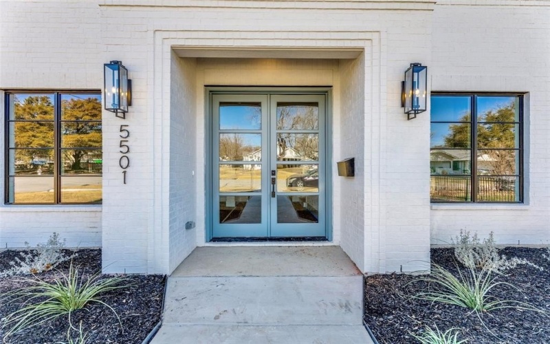 5501 Pershing Avenue, Fort Worth, TX 76107, 4 Habitaciones Habitaciones , ,3 BañosBaños,Residential,En Venta,5501 Pershing Avenue,0,21171454