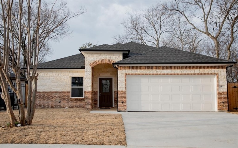 1527 Caldwell Avenue, Dallas, TX 75223, 3 Bedrooms Bedrooms, ,2 BathroomsBathrooms,Residential,For Sale,1527 Caldwell Avenue,0,21174837