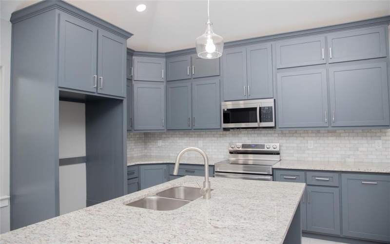 1527 Caldwell Avenue, Dallas, TX 75223, 3 Bedrooms Bedrooms, ,2 BathroomsBathrooms,Residential,For Sale,1527 Caldwell Avenue,0,21174837