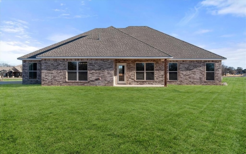 309 Fairway Parks Drive, Corsicana, TX 75110, 3 Bedrooms Bedrooms, ,2 BathroomsBathrooms,Residential,For Sale,309 Fairway Parks Drive,0,21175343