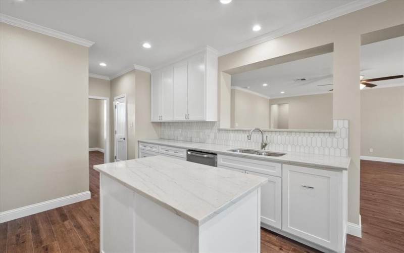 309 Fairway Parks Drive, Corsicana, TX 75110, 3 Bedrooms Bedrooms, ,2 BathroomsBathrooms,Residential,For Sale,309 Fairway Parks Drive,0,21175343