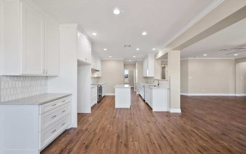 309 Fairway Parks Drive, Corsicana, TX 75110, 3 Bedrooms Bedrooms, ,2 BathroomsBathrooms,Residential,For Sale,309 Fairway Parks Drive,0,21175343