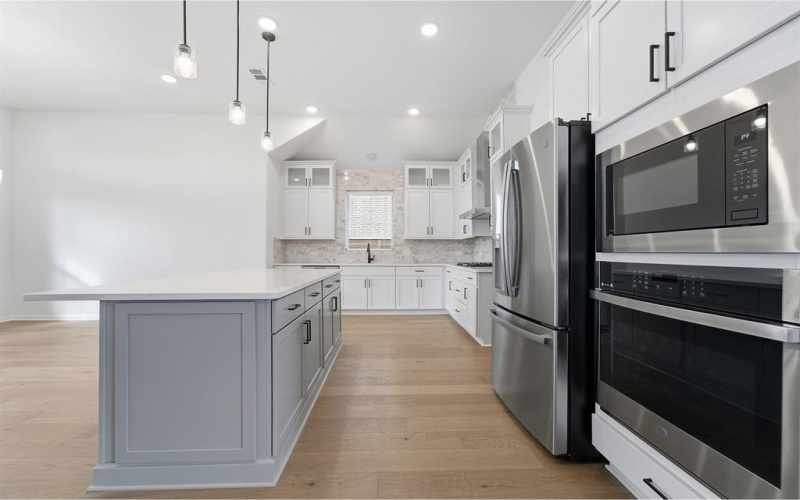 1717 Blossom Trail, Mesquite, TX 75181, 4 Bedrooms Bedrooms, ,3 BathroomsBathrooms,Residential,For Sale,1717 Blossom Trail,0,21176457