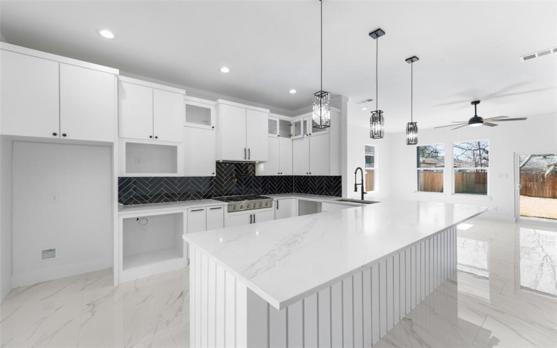 4107 Vineyard Drive, Dallas, TX 75212, 4 Bedrooms Bedrooms, ,2 BathroomsBathrooms,Residential,For Sale,4107 Vineyard Drive,0,21176938