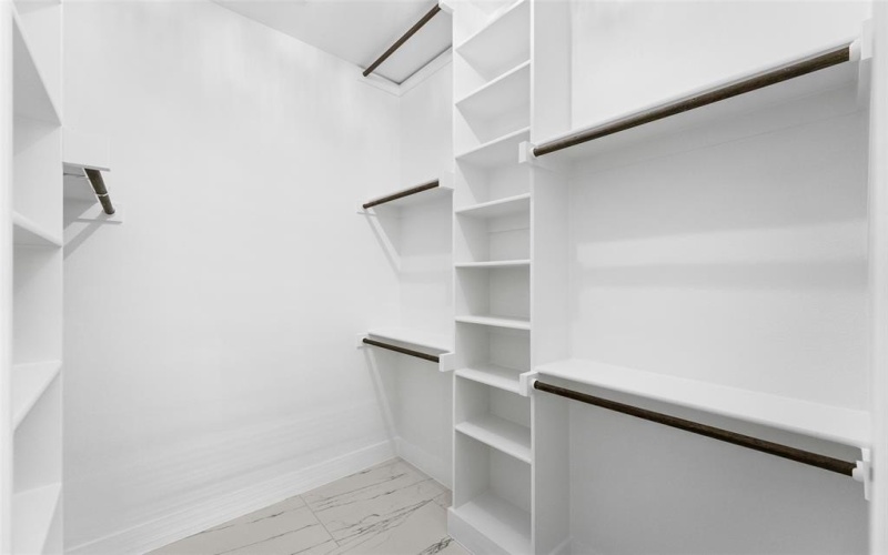 4107 Vineyard Drive, Dallas, TX 75212, 4 Bedrooms Bedrooms, ,2 BathroomsBathrooms,Residential,For Sale,4107 Vineyard Drive,0,21176938