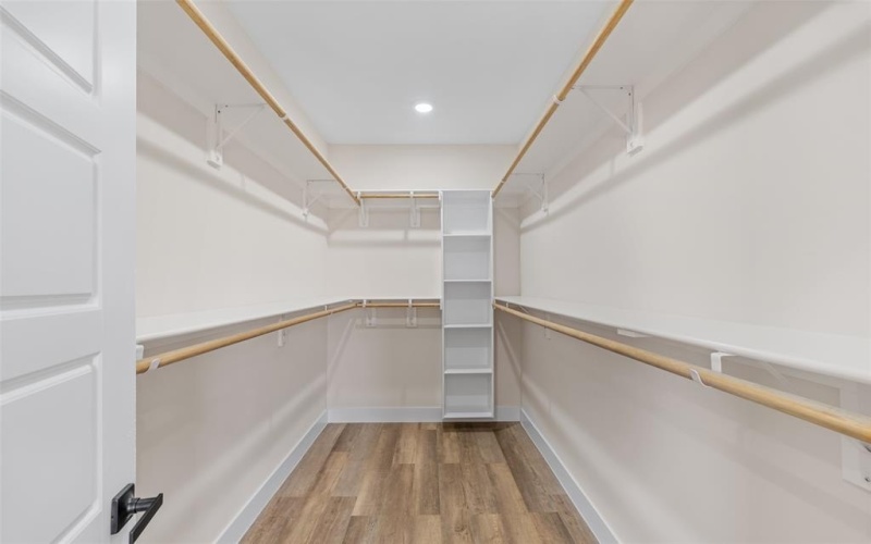 5847 Black Pine Circle, Granbury, TX 76048, 3 Bedrooms Bedrooms, ,2 BathroomsBathrooms,Residential,For Sale,5847 Black Pine Circle,0,21177058