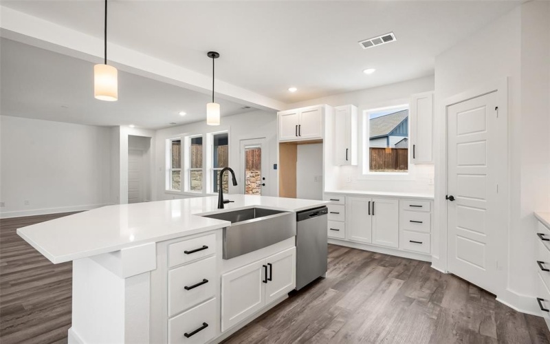 3526 Randall Terrace, Grand Prairie, TX 76065, 3 Bedrooms Bedrooms, ,2 BathroomsBathrooms,Residential,For Sale,3526 Randall Terrace,0,21177127