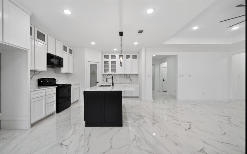 120 E Woodell Drive, Glenn Heights, TX 75154, 3 Bedrooms Bedrooms, ,2 BathroomsBathrooms,Residential,For Sale,120 E Woodell Drive,0,21177147