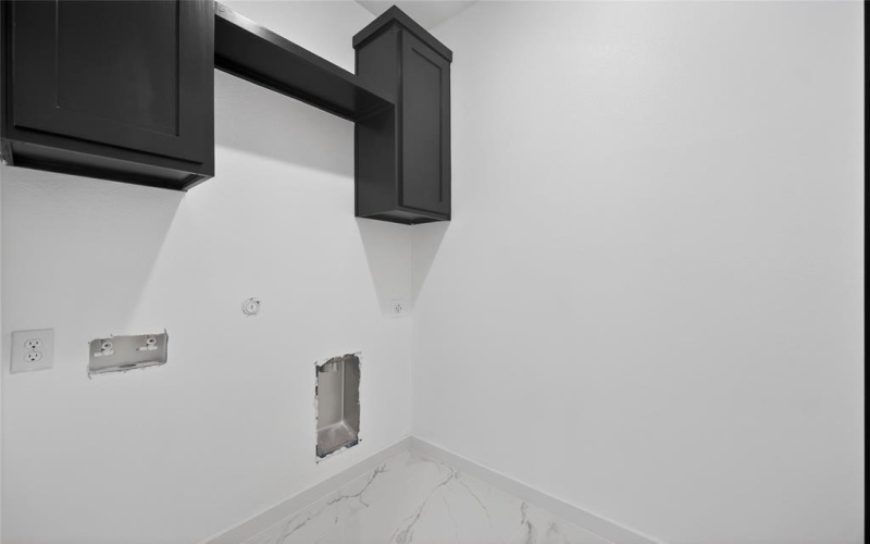 120 E Woodell Drive, Glenn Heights, TX 75154, 3 Bedrooms Bedrooms, ,2 BathroomsBathrooms,Residential,For Sale,120 E Woodell Drive,0,21177147