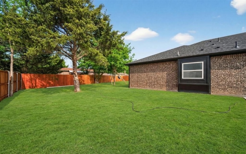 120 E Woodell Drive, Glenn Heights, TX 75154, 3 Bedrooms Bedrooms, ,2 BathroomsBathrooms,Residential,For Sale,120 E Woodell Drive,0,21177147