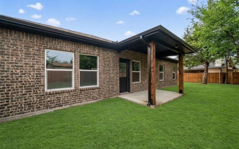 120 E Woodell Drive, Glenn Heights, TX 75154, 3 Bedrooms Bedrooms, ,2 BathroomsBathrooms,Residential,For Sale,120 E Woodell Drive,0,21177147