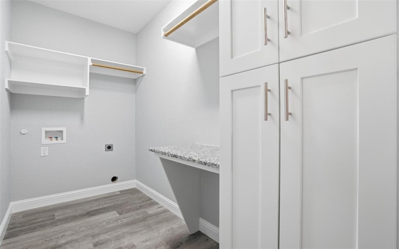 3611 Broken Bow Drive, Granbury, TX 76048, 3 Habitaciones Habitaciones , ,2 BañosBaños,Residential,En Venta,3611 Broken Bow Drive,0,21177345