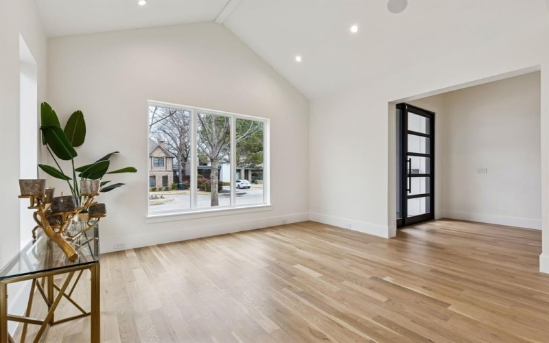 8749 Rexford Drive, Dallas, TX 75209, 4 Bedrooms Bedrooms, ,5 BathroomsBathrooms,Residential,For Sale,8749 Rexford Drive,0,21177564