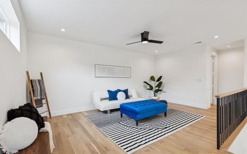 8749 Rexford Drive, Dallas, TX 75209, 4 Bedrooms Bedrooms, ,5 BathroomsBathrooms,Residential,For Sale,8749 Rexford Drive,0,21177564