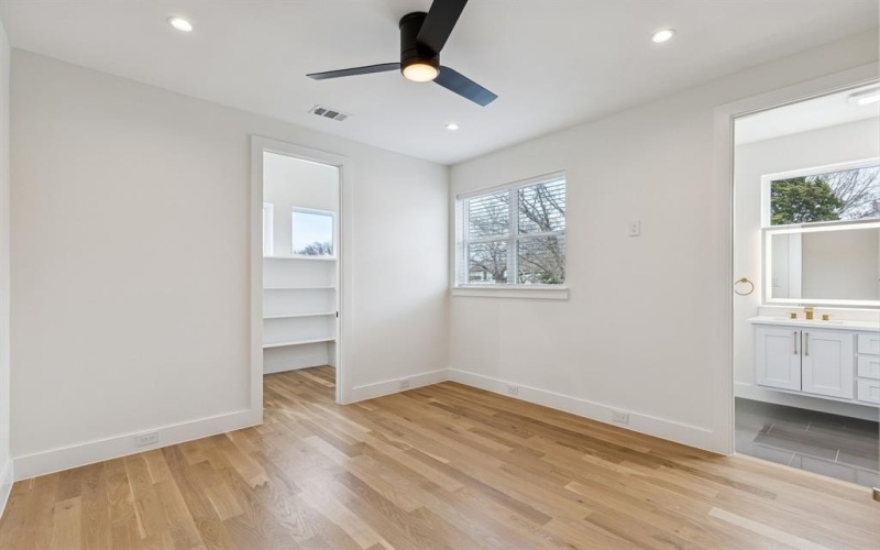 8749 Rexford Drive, Dallas, TX 75209, 4 Bedrooms Bedrooms, ,5 BathroomsBathrooms,Residential,For Sale,8749 Rexford Drive,0,21177564