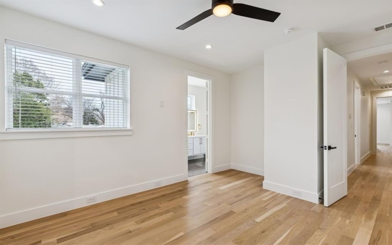 8749 Rexford Drive, Dallas, TX 75209, 4 Bedrooms Bedrooms, ,5 BathroomsBathrooms,Residential,For Sale,8749 Rexford Drive,0,21177564