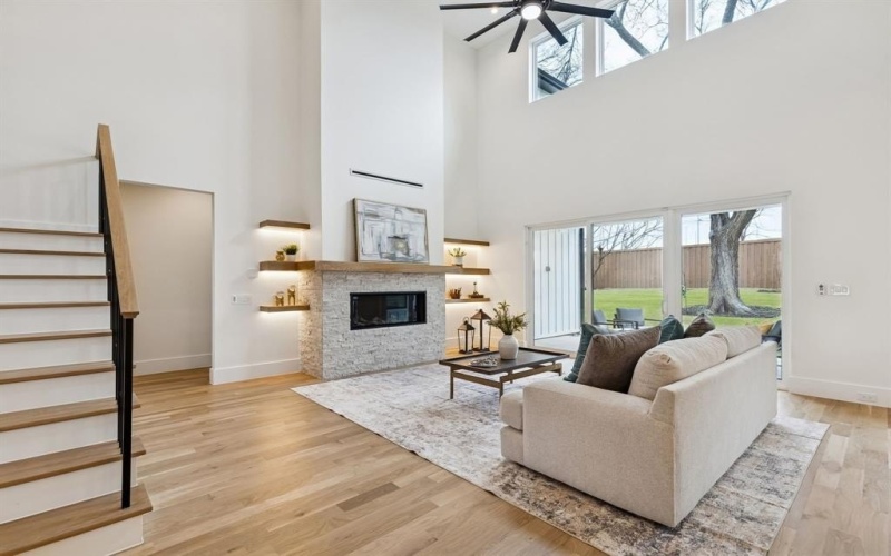 8749 Rexford Drive, Dallas, TX 75209, 4 Bedrooms Bedrooms, ,5 BathroomsBathrooms,Residential,For Sale,8749 Rexford Drive,0,21177564