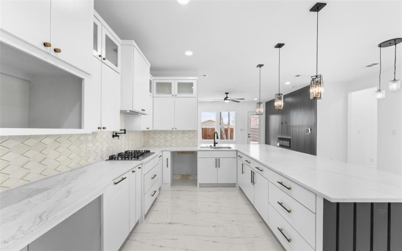 4132 Esmalda Street, Dallas, TX 75212, 4 Bedrooms Bedrooms, ,2 BathroomsBathrooms,Residential,For Sale,4132 Esmalda Street,0,21177931