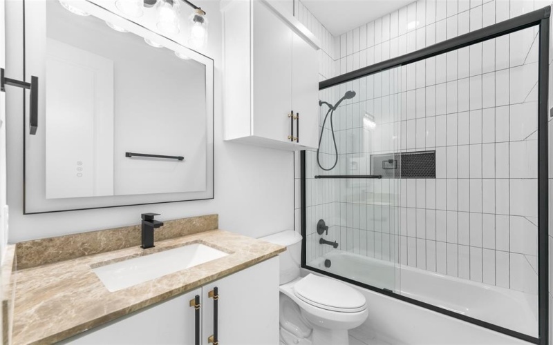 4132 Esmalda Street, Dallas, TX 75212, 4 Bedrooms Bedrooms, ,2 BathroomsBathrooms,Residential,For Sale,4132 Esmalda Street,0,21177931