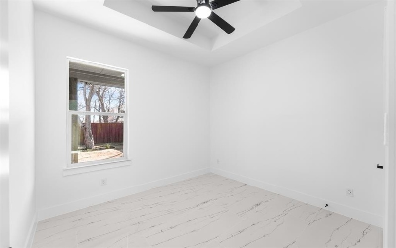 4132 Esmalda Street, Dallas, TX 75212, 4 Bedrooms Bedrooms, ,2 BathroomsBathrooms,Residential,For Sale,4132 Esmalda Street,0,21177931